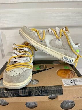 Nike Dunk Low Off-White Lot 39 – EUC with Box – Men’s Size 8 – DJ0950-109 Authen